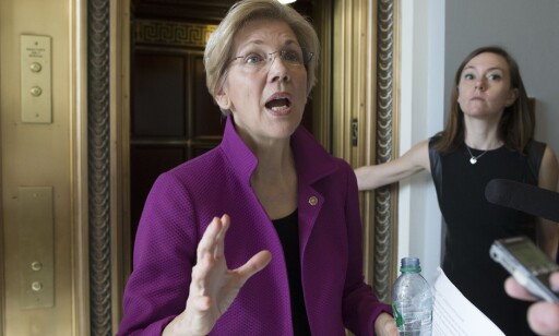REAGERER: Senator Elizabeth Warren fra Det demokratiske partiet omtaler beløpet Obama får som «foruroligende» i sin nye bok. Foto: EPA/MICHAEL REYNOLDS/SCANPIX REAGERER: Senator Elizabeth Warren fra Det demokratiske partiet omtaler beløpet Obama får som «foruroligende» i sin nye bok. Foto: EPA/MICHAEL REYNOLDS/SCANPIX