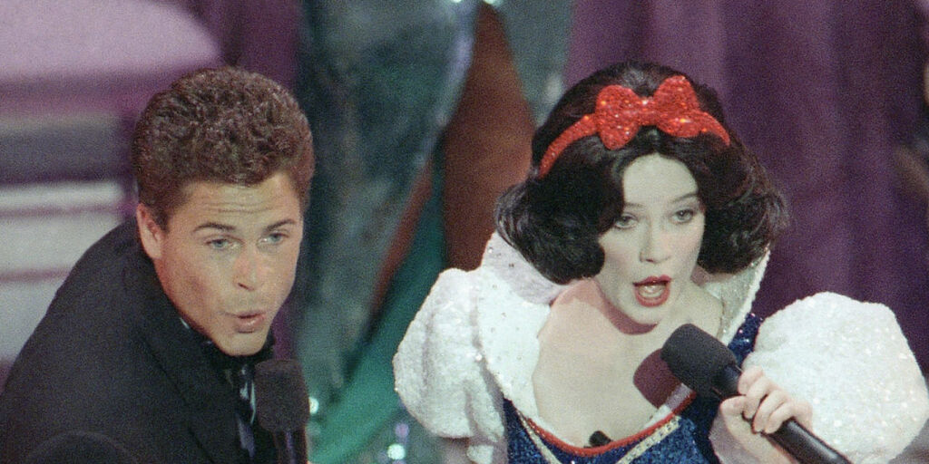 image: Oscarøyeblikkene vi aldri glemmer: Fra romansedramaet som ledet til mord, søksmål fra Disney og Lettermans vitsekrise