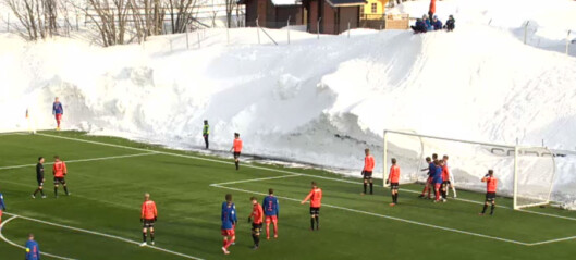 Disse bildene av serieåpningen i Tromsø går «verden rundt» Disse bildene av serieåpningen i Tromsø går «verden rundt»