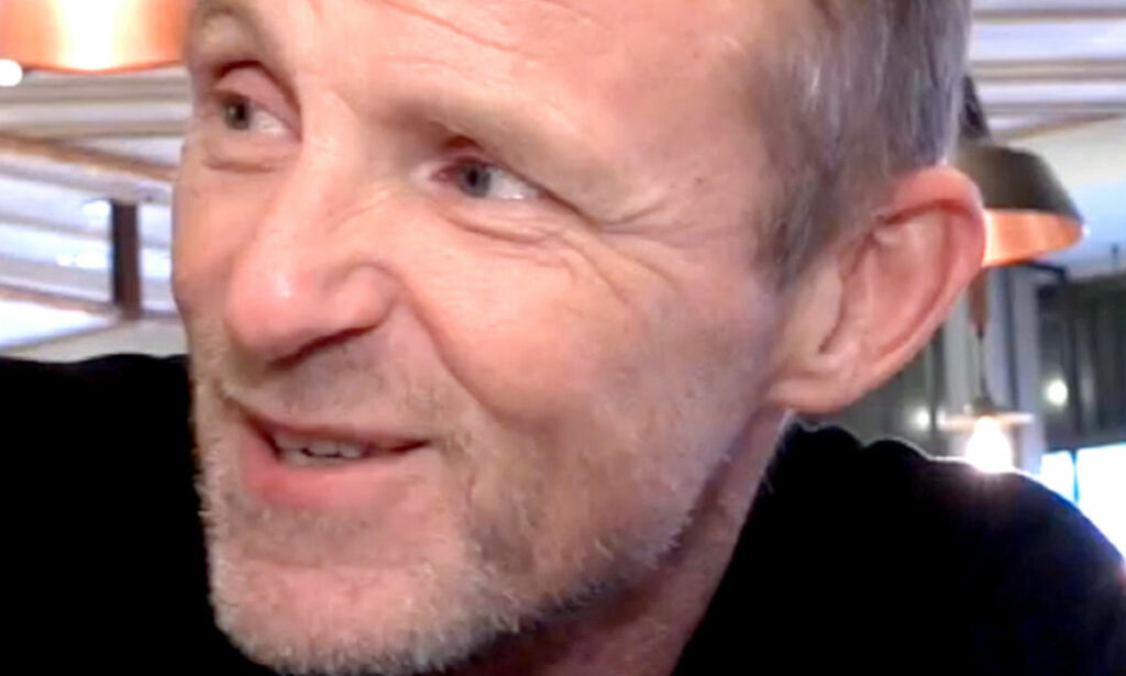 image: Kvikkere enn krimkongen? Jo Nesbø selv gir deg svaret på den klassiske gåten