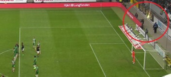 Skandale i svensk fotball da unggutt var nær ved å få knallskudd i hodet: - Fullstendig idiotisk Skandale i svensk fotball da unggutt var nær ved å få knallskudd i hodet: - Fullstendig idiotisk