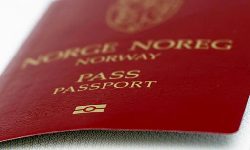 image: Nesten halvparten av landets passkontor legges ned