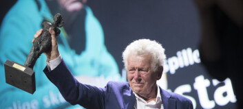 Rørt Toralv Maurstad (90) fikk Heddapris: - Jeg visste ikke om jeg ville lære teksten eller klare å gå Rørt Toralv Maurstad (90) fikk Heddapris: - Jeg visste ikke om jeg ville lære teksten eller klare å gå