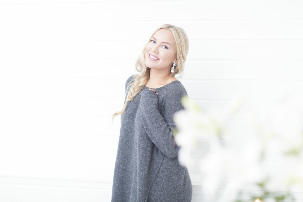 Cathrine Heienberg er opptatt av at det må være lov å pynte seg og samtidig være kritisk til skjønnhetspresset.
– Det handler om hvordan man tenker, sier hun. Foto: Silje Holte Cathrine Heienberg er opptatt av at det må være lov å pynte seg og samtidig være kritisk til skjønnhetspresset.
– Det handler om hvordan man tenker, sier hun. Foto: Silje Holte