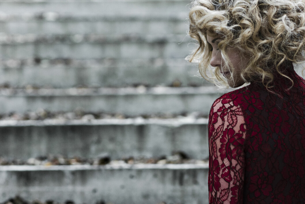 – Å bli mor kan best beskrives som en enorm forelskelse. Jeg vil ikke gå glipp av ett sekund. Foto: Astrid Waller – Å bli mor kan best beskrives som en enorm forelskelse. Jeg vil ikke gå glipp av ett sekund. Foto: Astrid Waller