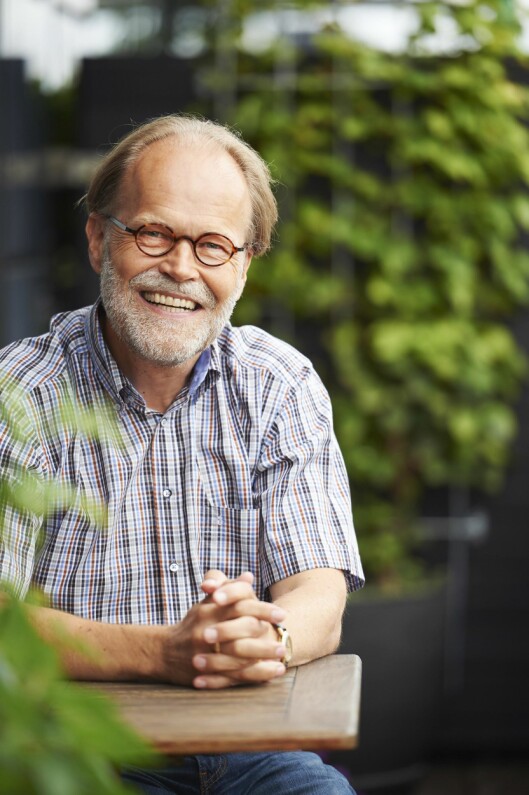 KONFLIKTMEGLER: Jørn Nedergaard hjelper folk med å løsne opp i følelsesmessige blokkeringer. Foto: Søren Lamberth/Familiejournal/All Over Press KONFLIKTMEGLER: Jørn Nedergaard hjelper folk med å løsne opp i følelsesmessige blokkeringer. Foto: Søren Lamberth/Familiejournal/All Over Press