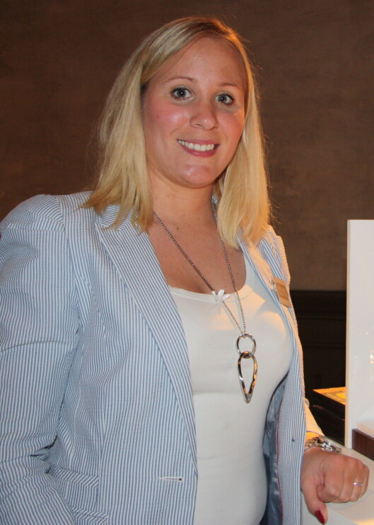 Fossil-selger Helene Marthinsen. Foto: Aina Kristiansen Fossil-selger Helene Marthinsen. Foto: Aina Kristiansen
