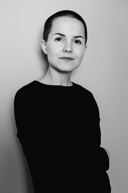 PSYKOLOGEN: Carina Poulsen mener at mange av oss ikke føler oss gode nok. Det bunner ofte i at vi sammenligner oss med andre, og antar at de er mer vellykket enn oss selv. PSYKOLOGEN: Carina Poulsen mener at mange av oss ikke føler oss gode nok. Det bunner ofte i at vi sammenligner oss med andre, og antar at de er mer vellykket enn oss selv.