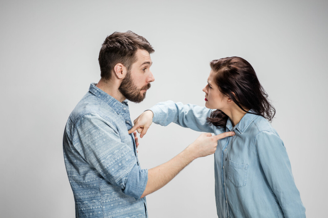 <strong>KONTROLLERENDE:</strong> Noen kan bruke hersketeknikker for å psyke deg ned, slik at de kan få deg tilbake igjen. Foto: Shutterstock / Master1305 <strong>KONTROLLERENDE:</strong> Noen kan bruke hersketeknikker for å psyke deg ned, slik at de kan få deg tilbake igjen. Foto: Shutterstock / Master1305