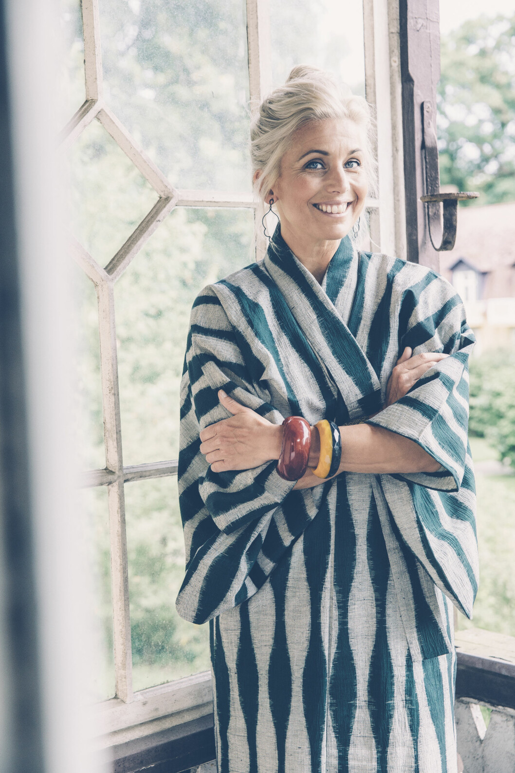 USTOPPELIG: Tina har måttet ta imot endel skitt på restarantkjøkken opp gjennom, uten at det har stoppet henne. Foto: Rickard L Eriksson USTOPPELIG: Tina har måttet ta imot endel skitt på restarantkjøkken opp gjennom, uten at det har stoppet henne. Foto: Rickard L Eriksson