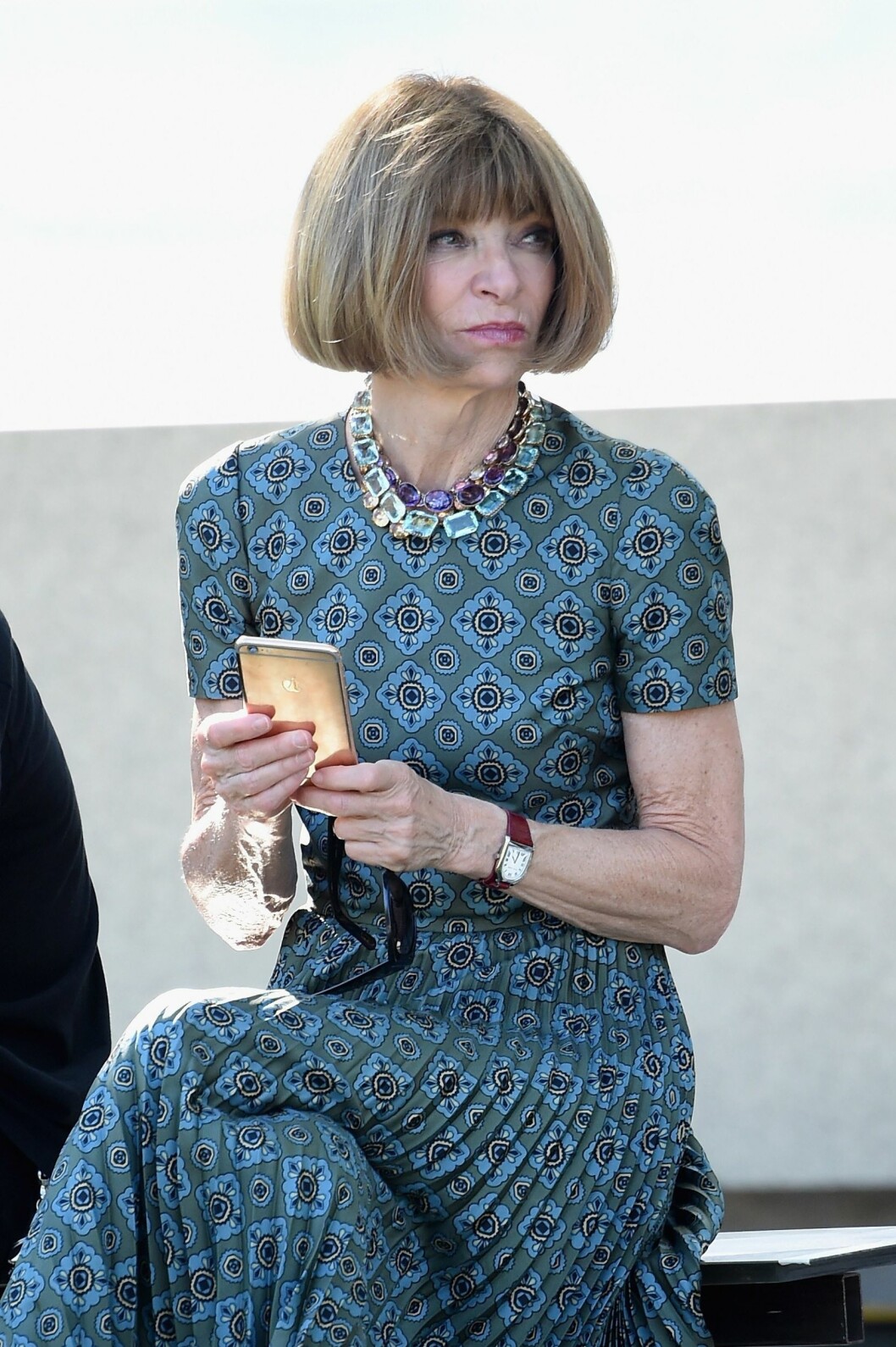 NEW YORK, NY - SEPTEMBER 07: Vogue Editor-in-Chief Anna Wintour attends the Kanye West Yeezy Season 4 fashion show on September 7, 2016 in New York City. Jamie McCarthy/Getty Images for Yeezy Season 4/AFP
== FOR NEWSPAPERS, INTERNET, TELCOS & TELEVISION USE data-cke-saved-ONLY == ONLY == Foto: Afp NEW YORK, NY - SEPTEMBER 07: Vogue Editor-in-Chief Anna Wintour attends the Kanye West Yeezy Season 4 fashion show on September 7, 2016 in New York City. Jamie McCarthy/Getty Images for Yeezy Season 4/AFP
== FOR NEWSPAPERS, INTERNET, TELCOS & TELEVISION USE data-cke-saved-ONLY == ONLY == Foto: Afp
