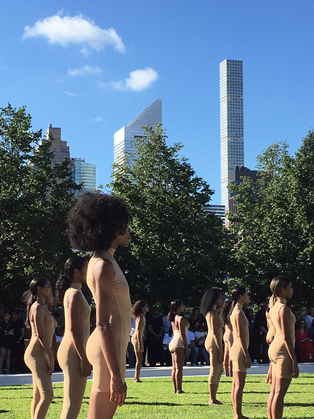Models wear the Yeezy Season 4 collection by Kanye West during a fashion show, Wednesday, Sept. 7, 2016, at the Franklin D. Roosevelt Four Freedoms Park on Roosevelt Island in New York. The show, set to an eery soundtrack, helped kick off New York Fashion Week. (AP Photo/Leanne Italie) Foto: Ap Models wear the Yeezy Season 4 collection by Kanye West during a fashion show, Wednesday, Sept. 7, 2016, at the Franklin D. Roosevelt Four Freedoms Park on Roosevelt Island in New York. The show, set to an eery soundtrack, helped kick off New York Fashion Week. (AP Photo/Leanne Italie) Foto: Ap