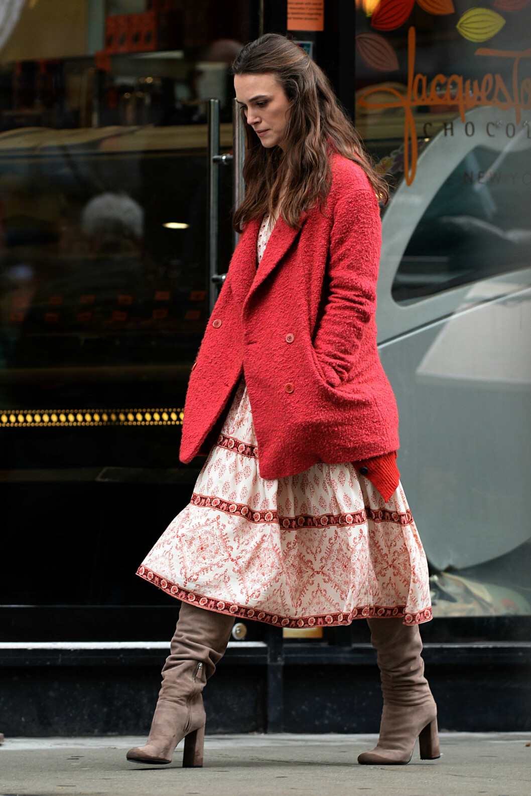 <strong>KEIRA KNIGHTLEYS HÅR:</strong> Den britiske skuespillerinnens hår så friskere ut enn noensinne under innspillingen av den siste filmen hennes «Collateral Beauty».
Foto: Zuma Press <strong>KEIRA KNIGHTLEYS HÅR:</strong> Den britiske skuespillerinnens hår så friskere ut enn noensinne under innspillingen av den siste filmen hennes «Collateral Beauty».
Foto: Zuma Press