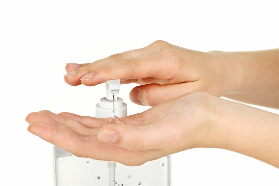 <strong>HYGIENE:</strong> Vær ekstremt nøye med å vaske hendene, og bruk håndsprit. Foto: © Zoonar/Elena Elissee <strong>HYGIENE:</strong> Vær ekstremt nøye med å vaske hendene, og bruk håndsprit. Foto: © Zoonar/Elena Elissee