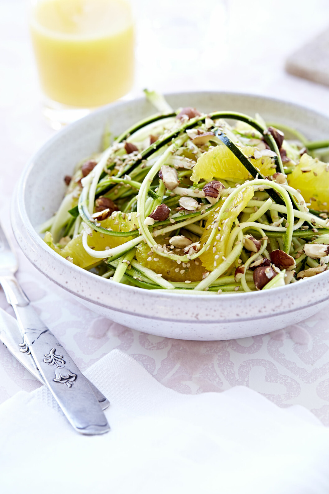 Appelsinsalat med squash Foto: All Over Press Appelsinsalat med squash Foto: All Over Press