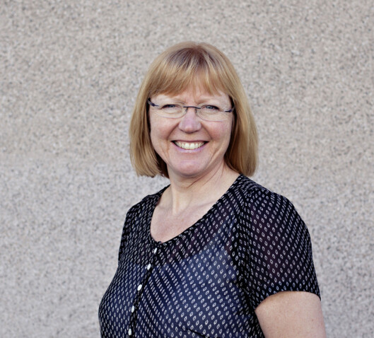 EN Å SNAKKE MED: Liv Anita Brekke er demensveileder hos Nasjonalforeningens demenslinje. Foto: Privat EN Å SNAKKE MED: Liv Anita Brekke er demensveileder hos Nasjonalforeningens demenslinje. Foto: Privat