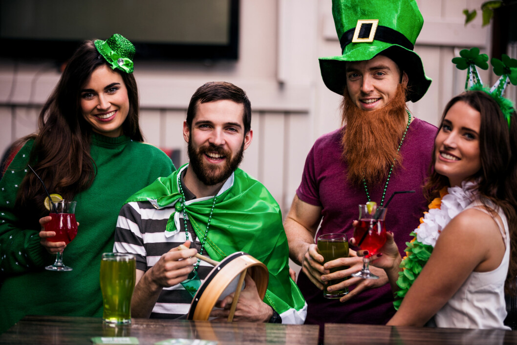ST. PATRICK'S DAY: 17. mars er det Irlands nasjonaldag, og dette feires med den tradisjonsrike festen St. Patrick's Day! Finn fram grønne klær du også! Foto: NTB Scanpix ST. PATRICK'S DAY: 17. mars er det Irlands nasjonaldag, og dette feires med den tradisjonsrike festen St. Patrick's Day! Finn fram grønne klær du også! Foto: NTB Scanpix