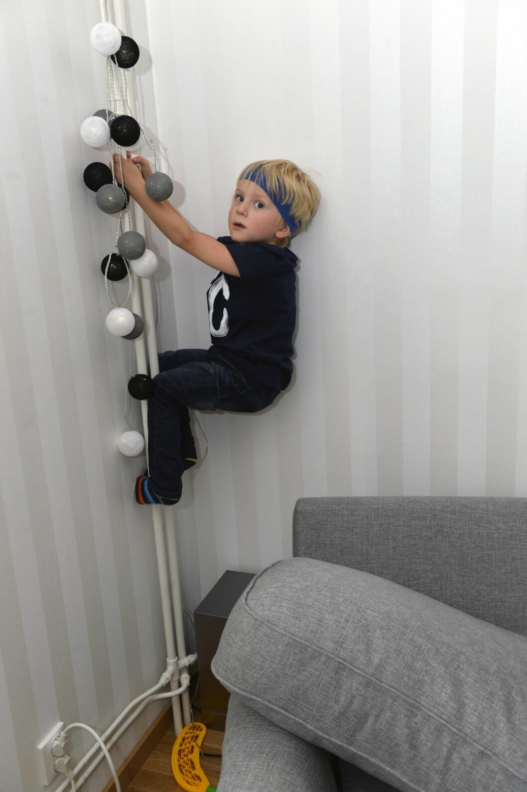 Vilter: Etter at Erik begynte å høre igjen, er han akkurat like leken og energisk som andre barn. Foto: Kai Rhan Vilter: Etter at Erik begynte å høre igjen, er han akkurat like leken og energisk som andre barn. Foto: Kai Rhan