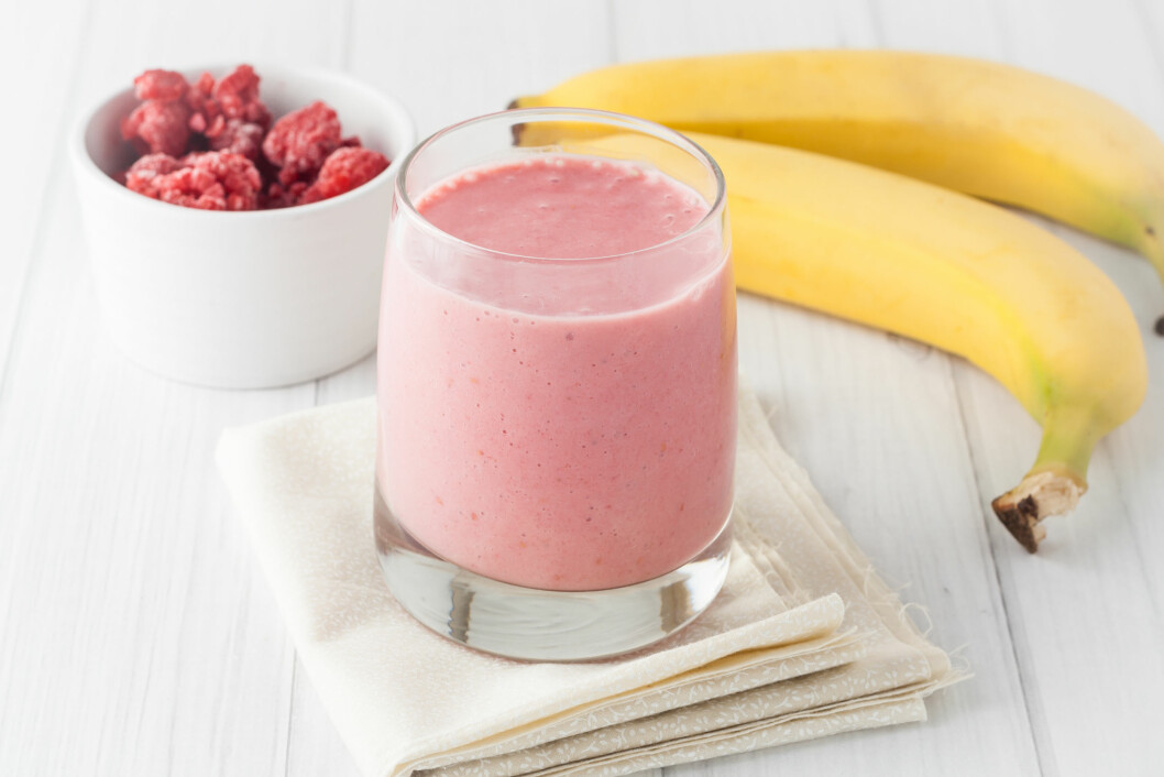 EN GOD FROKOST: Det kan hende det frister litt mer å stå opp dersom det står en fristende smoothie klar i kjøleskapet til deg. Foto: zoeytoja - Fotolia EN GOD FROKOST: Det kan hende det frister litt mer å stå opp dersom det står en fristende smoothie klar i kjøleskapet til deg. Foto: zoeytoja - Fotolia