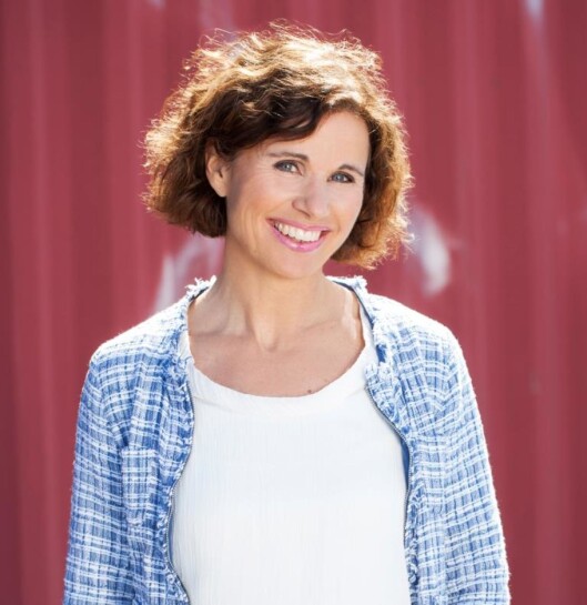 EKSPERT: Ifølge ernæringsfysiolog og fagsjef i Grete Roede AS, Kari Bugge, kan du fort legge på deg mellom to til fem kilo i løpet av fire uker. Foto: Svein Brimi EKSPERT: Ifølge ernæringsfysiolog og fagsjef i Grete Roede AS, Kari Bugge, kan du fort legge på deg mellom to til fem kilo i løpet av fire uker. Foto: Svein Brimi