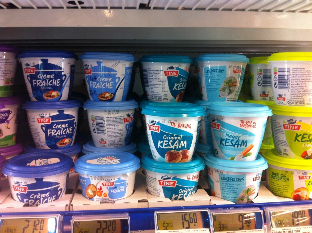 LETT ELLER ORIGINAL? De fleste magre meieriprodukter har færre kalorier, men med like stort innhold av kalsium og andre næringsstoffer. Men vær obs på yoghurten. Foto: Stine Helén Tunstrøm LETT ELLER ORIGINAL? De fleste magre meieriprodukter har færre kalorier, men med like stort innhold av kalsium og andre næringsstoffer. Men vær obs på yoghurten. Foto: Stine Helén Tunstrøm