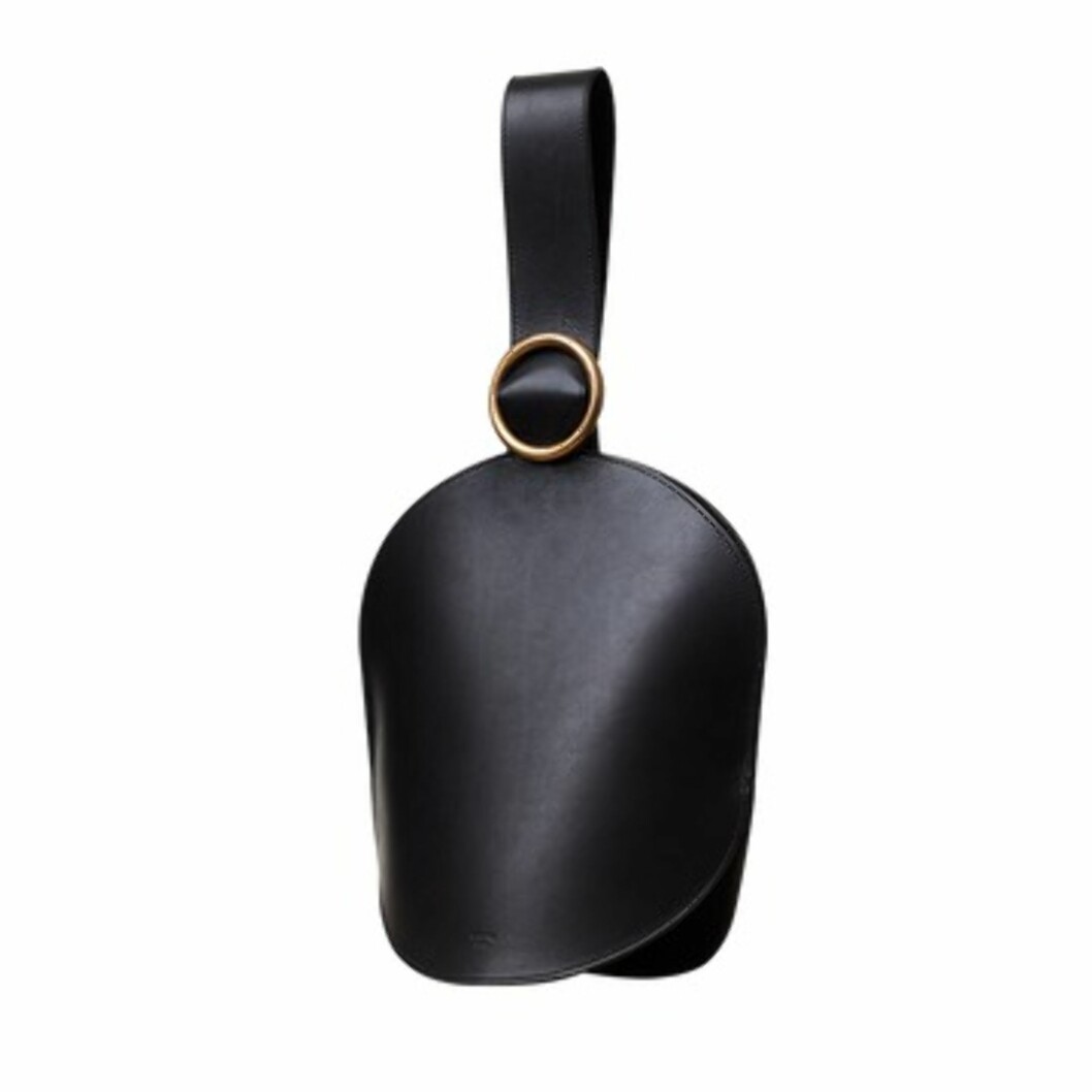 CÉLINE: Céline Curve Bag. Foto: Vogue.com CÉLINE: Céline Curve Bag. Foto: Vogue.com