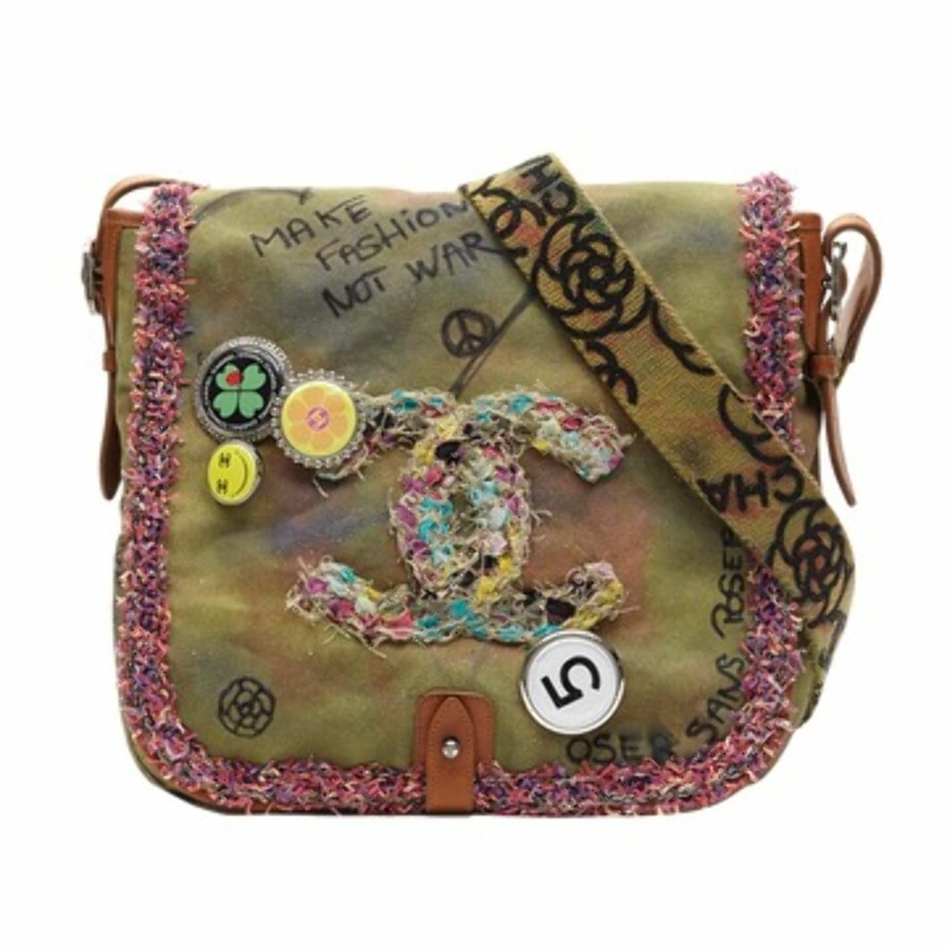 CHANEL: Chanel Flap Bag. Foto: Vogue.com CHANEL: Chanel Flap Bag. Foto: Vogue.com