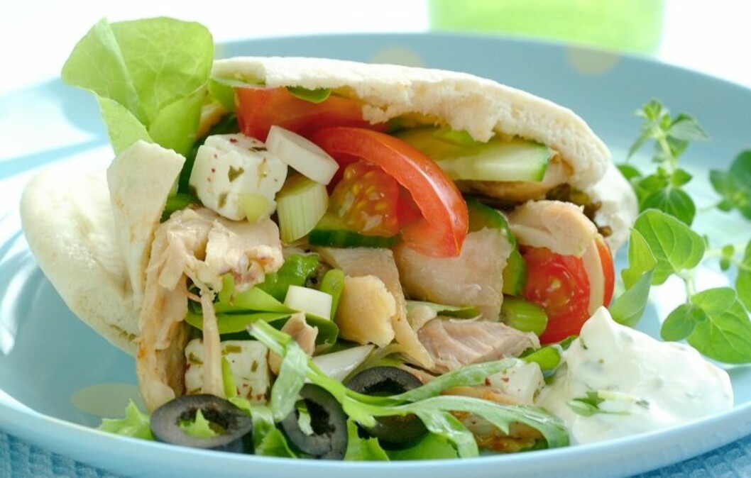 SMAKFULLT PITA: Fylte pitabrød er bare en av de smakfulle middagene i ukesmenyen for under 600 kroner. Foto: Thinkstock SMAKFULLT PITA: Fylte pitabrød er bare en av de smakfulle middagene i ukesmenyen for under 600 kroner. Foto: Thinkstock