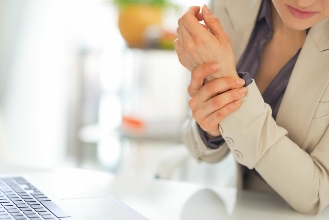 STIVE LEDD: Ledd i fingrene, håndledd, tær og knær er hyppigst rammet av leddgikt. Foto: Alliance - Fotolia STIVE LEDD: Ledd i fingrene, håndledd, tær og knær er hyppigst rammet av leddgikt. Foto: Alliance - Fotolia