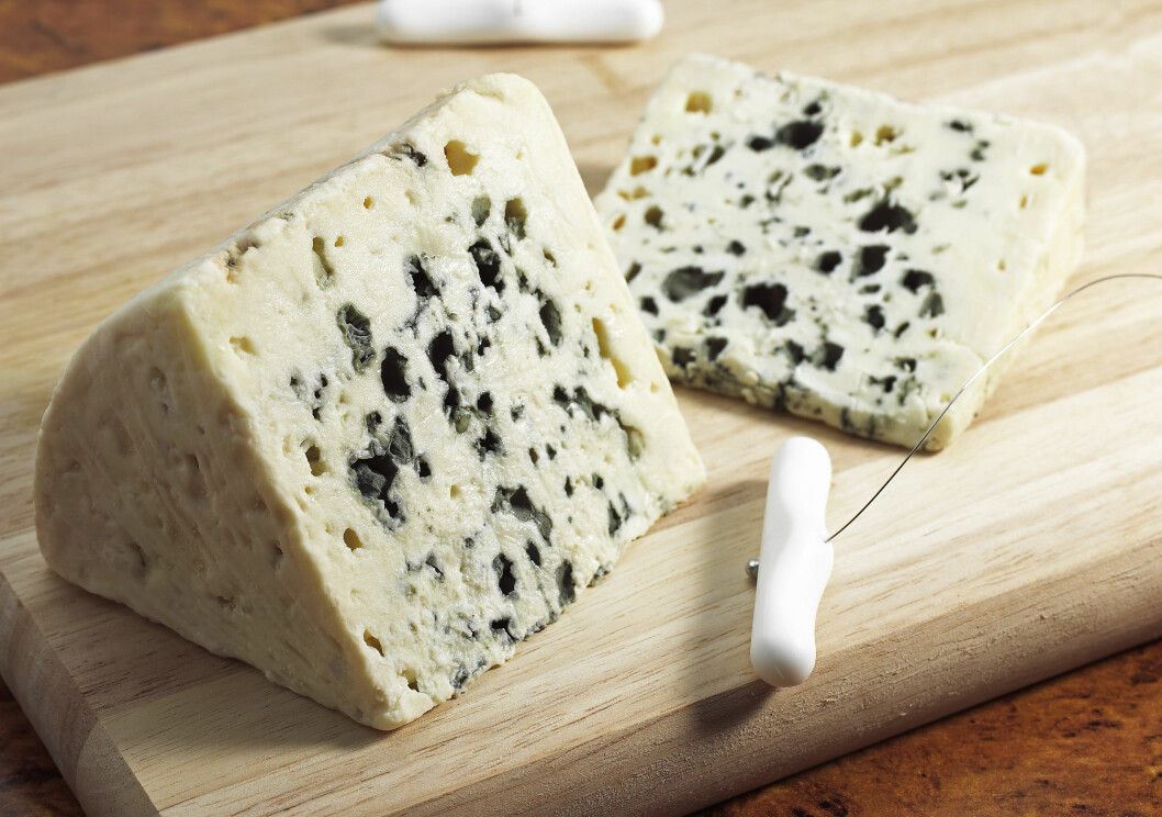 ROQUEFORT: Blåmuggoster som Roquefort viste seg å være en av de ostetypene med skremmende høyt saltinnhold. Foto: REX/Gerard Lacz/All Over Press ROQUEFORT: Blåmuggoster som Roquefort viste seg å være en av de ostetypene med skremmende høyt saltinnhold. Foto: REX/Gerard Lacz/All Over Press