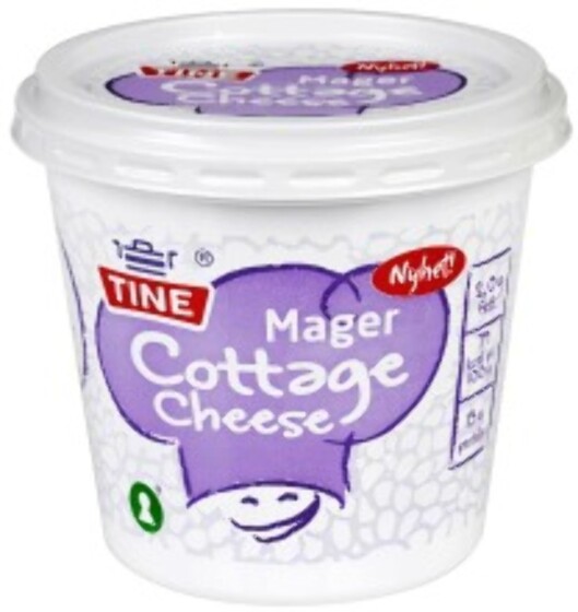 SUNNEST: Kremoster, Mozarella og Cottage Cheese er noen av ostene med det laveste innholdet av salt. Nøkkelhullsmerkingen er også en indikator på lavt saltinnhold. Foto: Tine SUNNEST: Kremoster, Mozarella og Cottage Cheese er noen av ostene med det laveste innholdet av salt. Nøkkelhullsmerkingen er også en indikator på lavt saltinnhold. Foto: Tine
