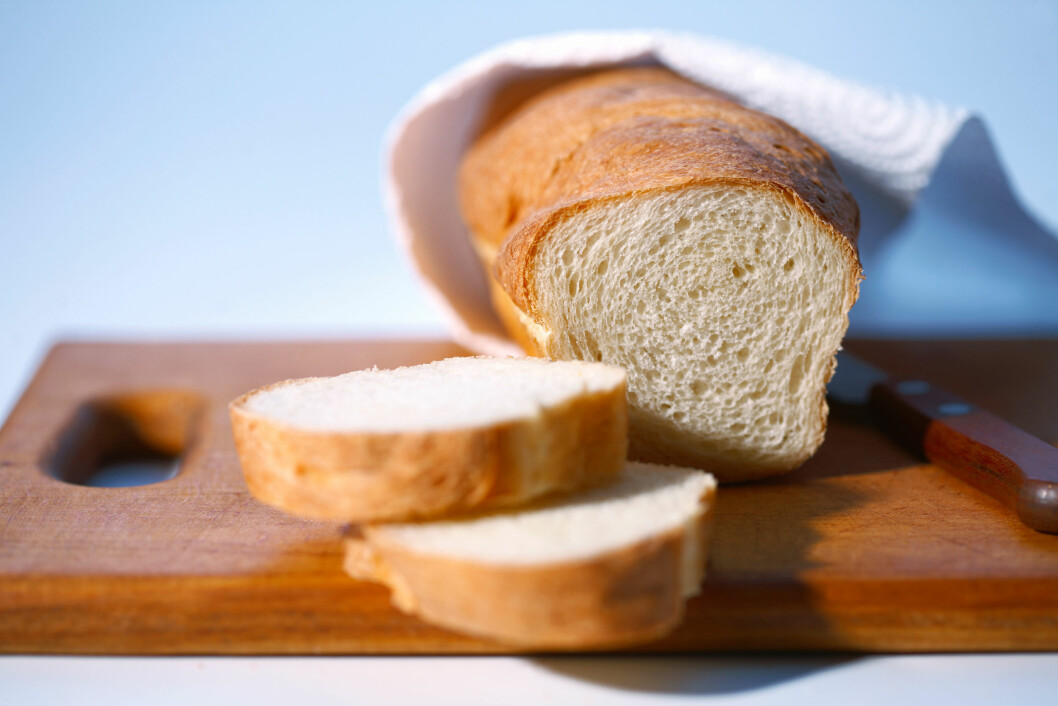 BRØDFJØLEN: Denne ligger framme i mange norske hjem, brukes din kun til brød eller er du ikke så nøye på det? Foto: All Over Press BRØDFJØLEN: Denne ligger framme i mange norske hjem, brukes din kun til brød eller er du ikke så nøye på det? Foto: All Over Press