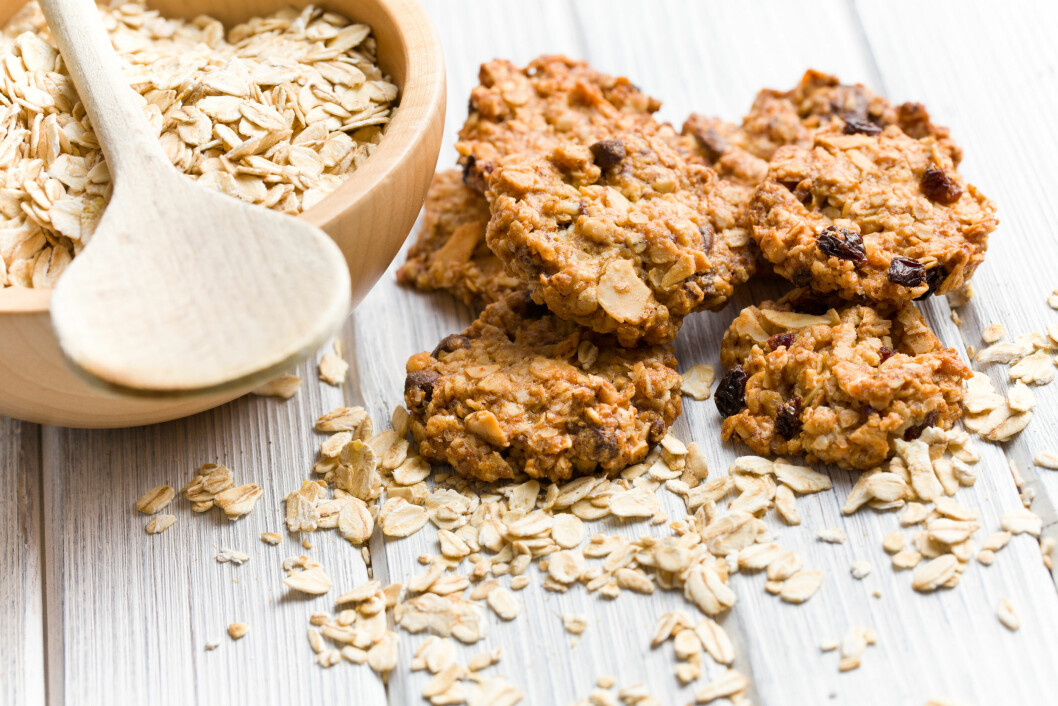 HJEMMELAGET: Det kan være lurt å lage kjeksene selv for da har du full oversikt over hva de inneholder og kan tilsette akkurat de ingrediensene du liker best. Foto: Jiri Hera - Fotolia HJEMMELAGET: Det kan være lurt å lage kjeksene selv for da har du full oversikt over hva de inneholder og kan tilsette akkurat de ingrediensene du liker best. Foto: Jiri Hera - Fotolia