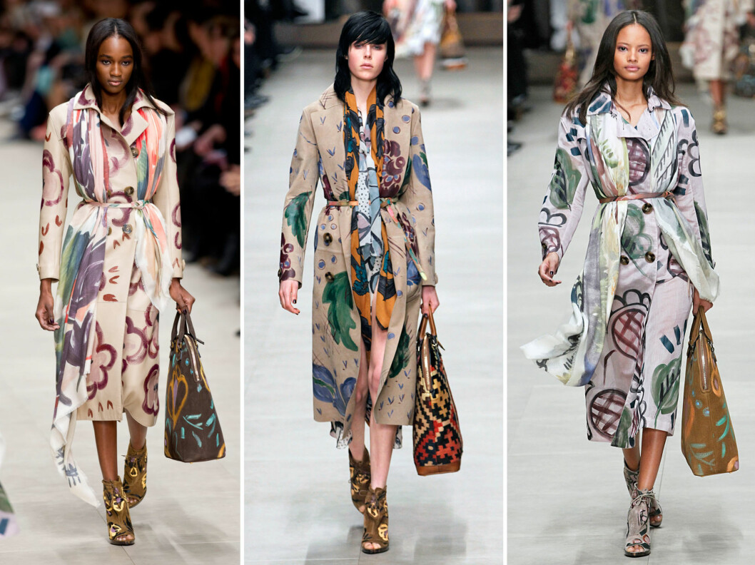 TRENCHCOAT: Den klassiske trenchcoaten fra Burberry hadde fått en frisk makeover med håndmalte blomster i pastelltoner. Foto: All Over Press TRENCHCOAT: Den klassiske trenchcoaten fra Burberry hadde fått en frisk makeover med håndmalte blomster i pastelltoner. Foto: All Over Press
