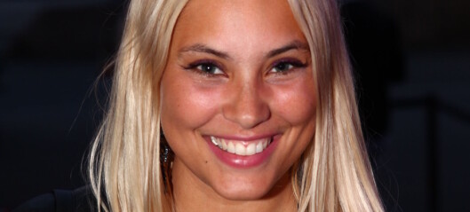 Sjekk Mira Craigs sexy blonde bob Sjekk Mira Craigs sexy blonde bob