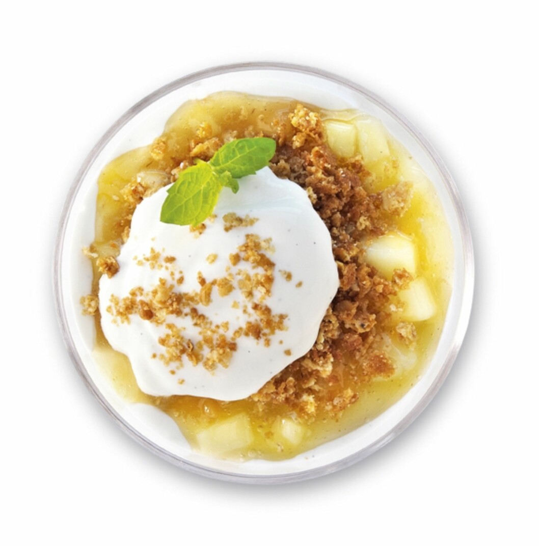 <strong>LETTERE BONDEPIKER:</strong> Slik kan den klassiske desserten bli en ny favoritt. Foto: Tine <strong>LETTERE BONDEPIKER:</strong> Slik kan den klassiske desserten bli en ny favoritt. Foto: Tine