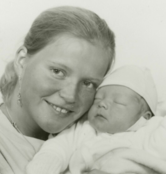 FØRSTEFØDTE: Aleksander var Ann-Peggys førstefødte, men dessverre fikk han et kort og vanskelig liv. Foto: Privat. FØRSTEFØDTE: Aleksander var Ann-Peggys førstefødte, men dessverre fikk han et kort og vanskelig liv. Foto: Privat.