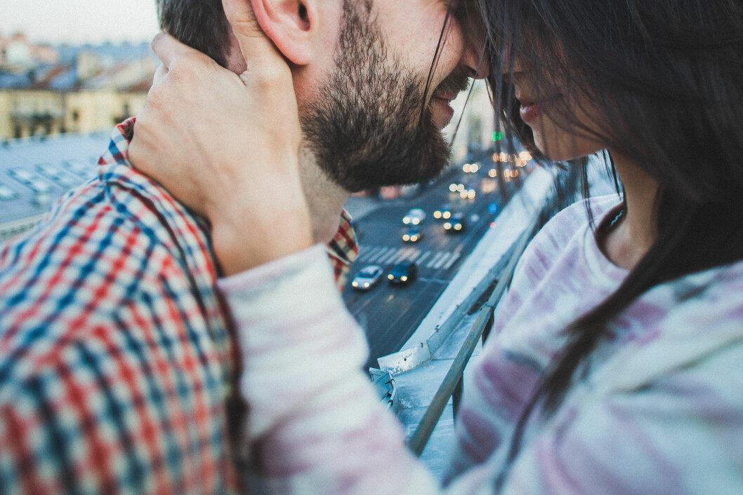 KLARE KRAV: Når man kommer i tredveårene har man en litt tydeligere idé om hva man ønsker i en partner, når man er yngre er man oftere mer fleksibel. Foto: Shutterstock / Breslavtsev Oleg KLARE KRAV: Når man kommer i tredveårene har man en litt tydeligere idé om hva man ønsker i en partner, når man er yngre er man oftere mer fleksibel. Foto: Shutterstock / Breslavtsev Oleg