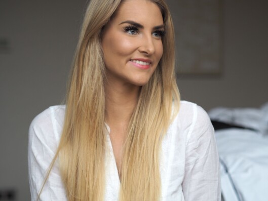 LYSPUNKTER: Ved siden av å jobbe som modell, drive egen nettside og blogg, har Elise startet opp sin egen hjemmesalong hvor hun jobber som selvstendig næringsdrivende. Foto: Privat LYSPUNKTER: Ved siden av å jobbe som modell, drive egen nettside og blogg, har Elise startet opp sin egen hjemmesalong hvor hun jobber som selvstendig næringsdrivende. Foto: Privat
