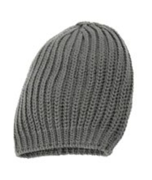 Ribbestrikket lue fra Prada (kr 1100, Mytheresa.com). Foto: Produsent Ribbestrikket lue fra Prada (kr 1100, Mytheresa.com). Foto: Produsent