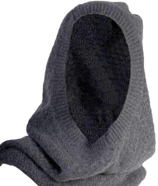 Hette i kasjmirblanding fra Dorothy Lee (kr 1490, Fashionmixology.com). Foto: Produsent Hette i kasjmirblanding fra Dorothy Lee (kr 1490, Fashionmixology.com). Foto: Produsent