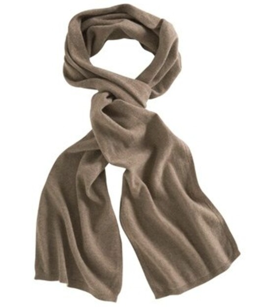 Langt og jordfarget i merinoull (kr 380, La Redoute). Langt og jordfarget i merinoull (kr 380, La Redoute).