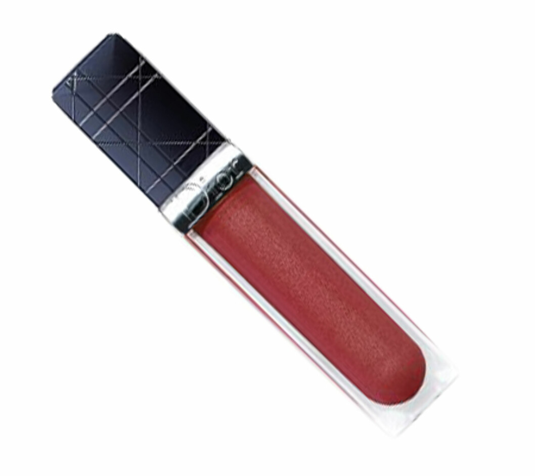LipglossenRouge Dior Crème de Gloss er en kremet og transparent lipgloss som gir glans og fuktighet til leppene (kr 220, Dior). LipglossenRouge Dior Crème de Gloss er en kremet og transparent lipgloss som gir glans og fuktighet til leppene (kr 220, Dior).
