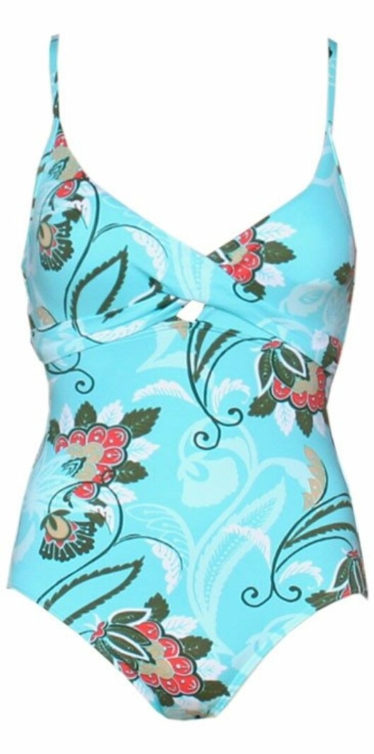 Søt og lyseblå (kr 600, Aqua Blu). Søt og lyseblå (kr 600, Aqua Blu).