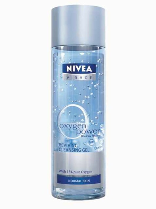 God rens:Nivea Visage Oxygen Power Reviving Cleansing Gel, med 15 prosent stabilisert oksygen (kr 75). God rens:Nivea Visage Oxygen Power Reviving Cleansing Gel, med 15 prosent stabilisert oksygen (kr 75).