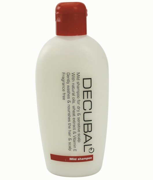 Decubal Mild shampoo skal rense og pleie tørr og sensitiv hodebunn på skånsomt vis (kr 80). Decubal Mild shampoo skal rense og pleie tørr og sensitiv hodebunn på skånsomt vis (kr 80).