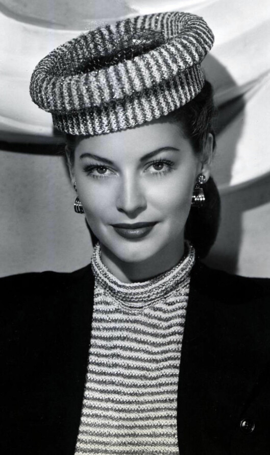 Trendikon og skuespiller Ava Gardner med nydelige og fyldige øyebryn. Trendikon og skuespiller Ava Gardner med nydelige og fyldige øyebryn.