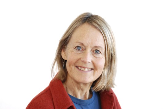 VARSKO: Selv et moderat alkoholinntak gir økt kreftrisiko, ifølge overlege Kristina Kjærheim. Foto: Ann Elin Wang VARSKO: Selv et moderat alkoholinntak gir økt kreftrisiko, ifølge overlege Kristina Kjærheim. Foto: Ann Elin Wang