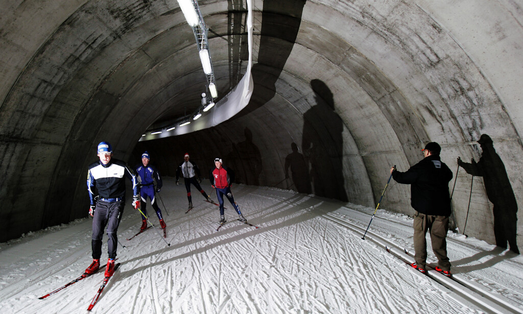 TUNNEL-SKI: I Torsby kan du gå i skitunnelen hele sommeren: Foto: NTB Scanpix TUNNEL-SKI: I Torsby kan du gå i skitunnelen hele sommeren: Foto: NTB Scanpix