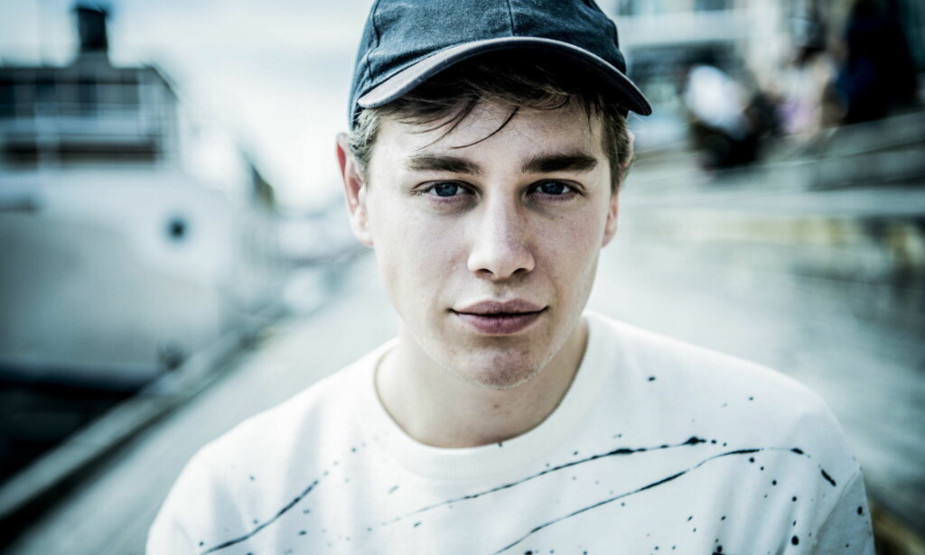 INSTAGRAM-STJERNE: Stian Lothe kunne tjent penger på Instagram om han ville, men sier han ikke ønsker å ødelegge feeden med det han omtaler som «klein reklame». Foto: Thomas Rasmus Skaug / Dagbladet INSTAGRAM-STJERNE: Stian Lothe kunne tjent penger på Instagram om han ville, men sier han ikke ønsker å ødelegge feeden med det han omtaler som «klein reklame». Foto: Thomas Rasmus Skaug / Dagbladet